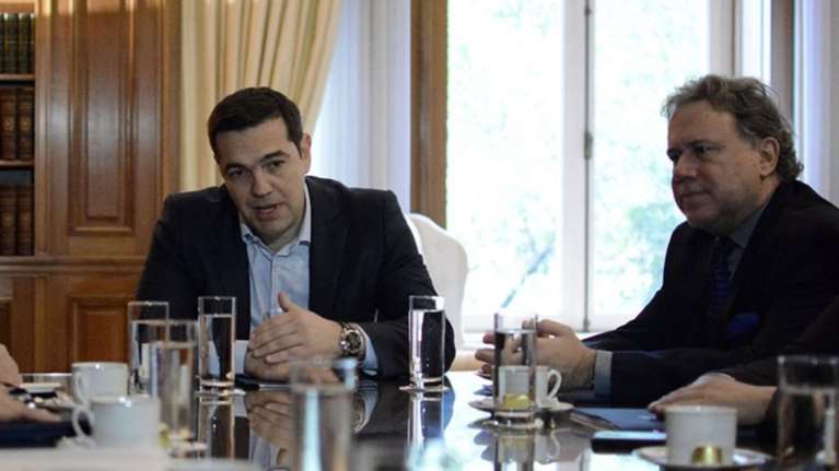 Διορθωτικές κινήσεις &amp; κύκλος επαφών για το ασφαλιστικό