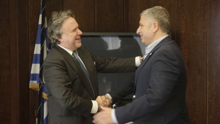 Δεν τα βρήκαν ούτε οι γιατροί με τον Κατρούγκαλο