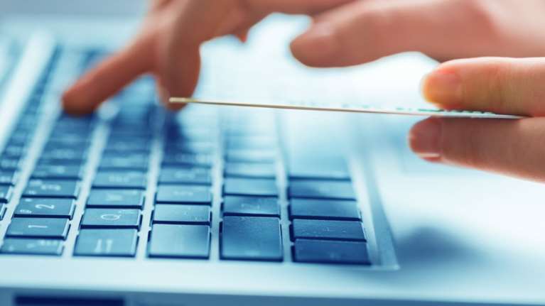 Δεσμεύονται άμεσα λογαριασμοί της λίστας Μπόργιανς