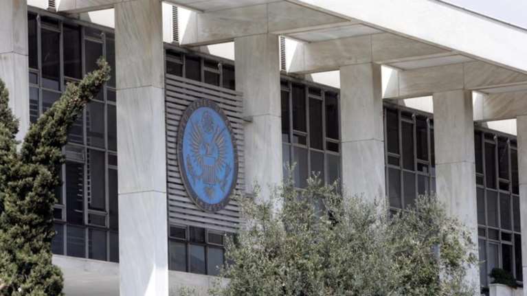 Πρεσβεία ΗΠΑ: Να μην λογοκρίνεται η τέχνη αλλά «Ως Εδώ»