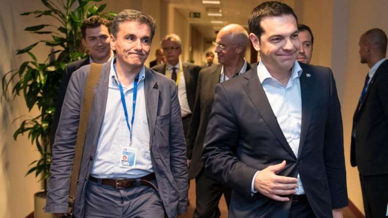 Πως «εξαερώθηκε» ήδη 1 δισ. από τον προϋπολογισμό του 2016