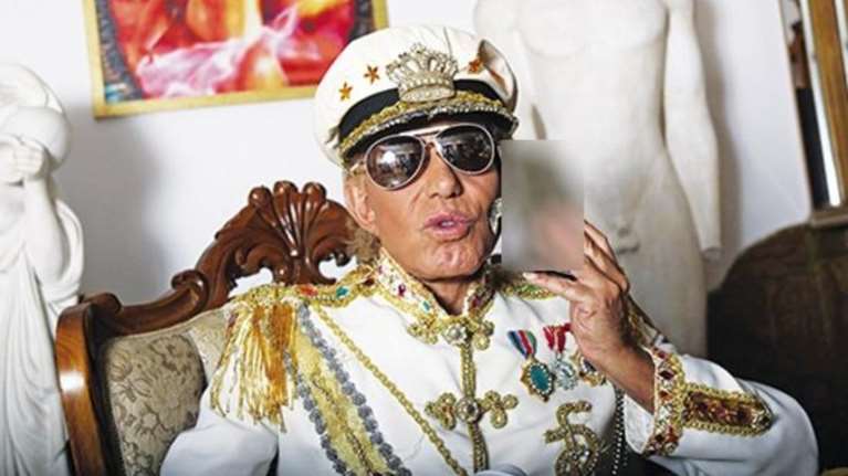 Γιατί ο Φλωρινιώτης ξήλωσε τα κοστούμια της Αννούλας;