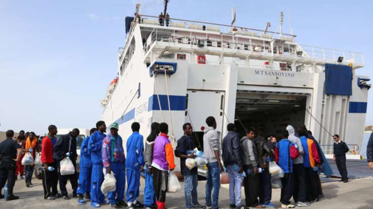 Ολλανδικό σχέδιο για προώθηση μεταναστών από ελληνικά νησιά στην Τουρκία