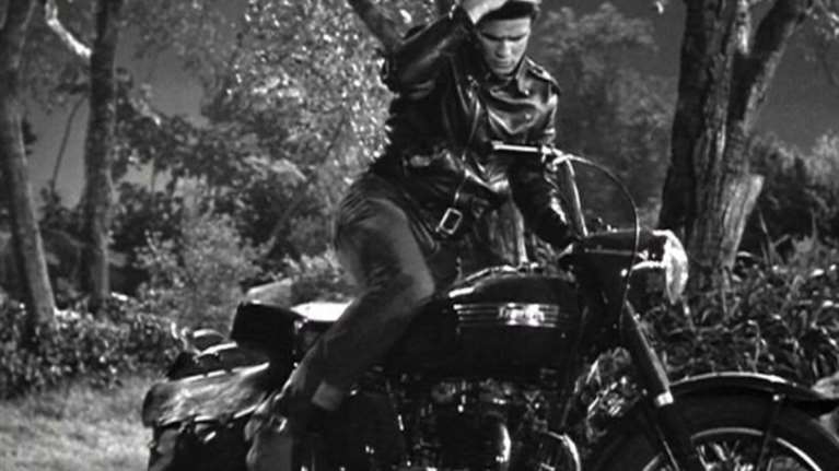 Επανακυκλοφορεί η κλασική μηχανή που καβάλησαν οι θρύλοι του σινεμά!