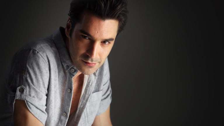 Θυμάστε τον Παπακαλιάτη πριν από 23 χρόνια; Η νοσταλγική φωτο στο instagram