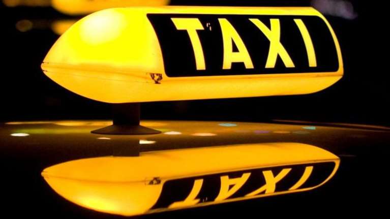 Τον «έσφαξε» στην καρδιά της Αθήνας για την προτεραιότητα στο ταξί!