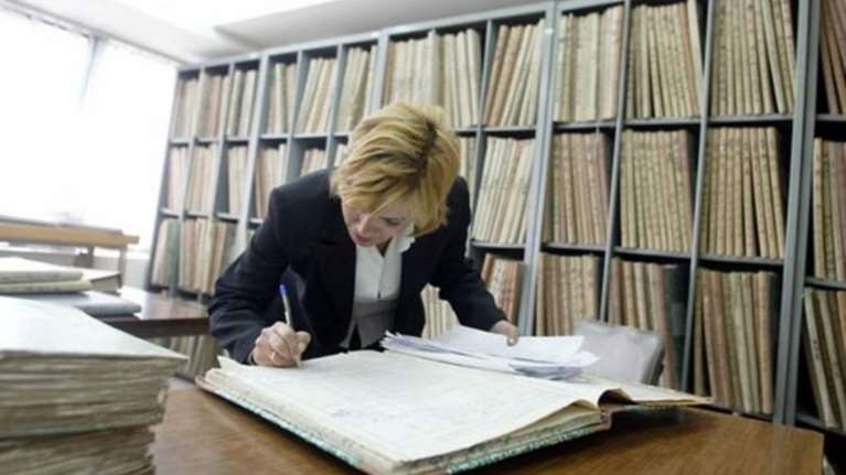 Συνεχίζουν την αποχή οι συμβολαιογράφοι