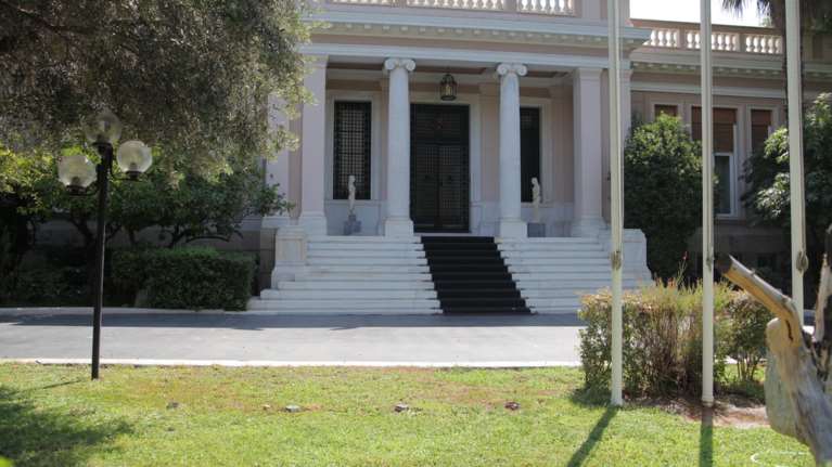 Μαξίμου: Δεν θα κάνουμε μονομερείς κινήσεις στο Ασφαλιστικό