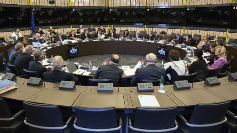 Οι «εντολές» της Κομισιόν στην Αθήνα για το προσφυγικό