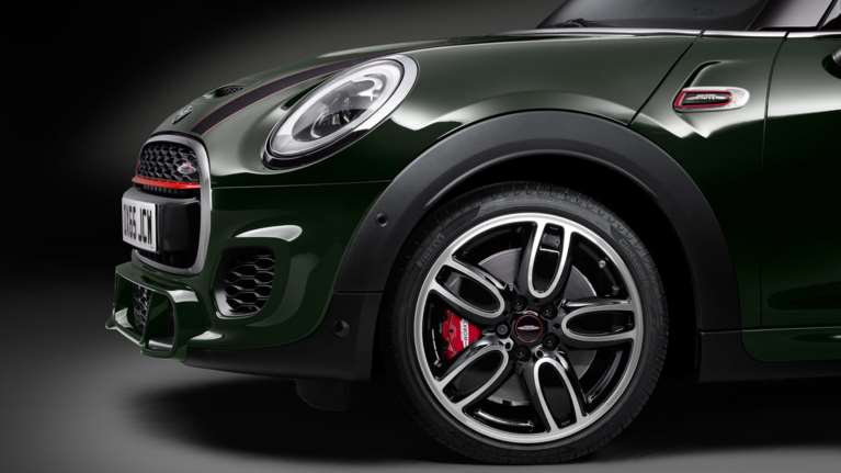 Mini John Cooper Works Cabrio: Ανοίξαμε (την οροφή) και σας περιμένουμε!