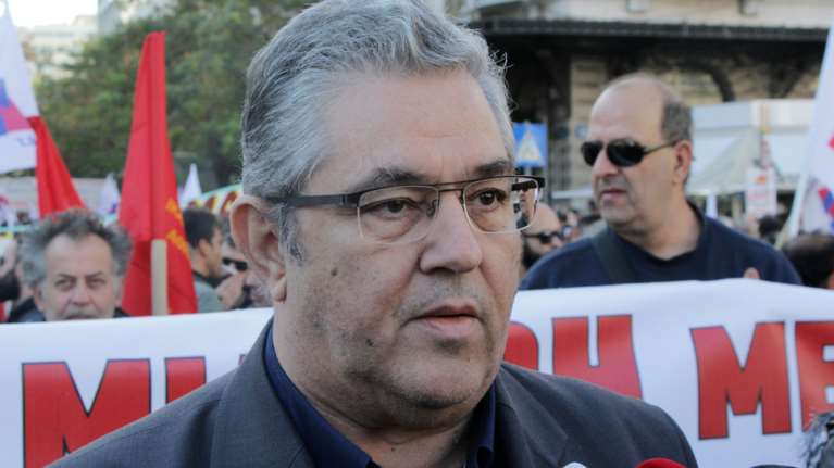 Να αποσυρθεί εδώ και τώρα το ασφαλιστικό ζητά ο γγ του ΚΚΕ