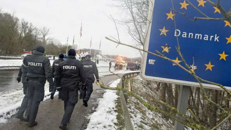 Από σήμερα η Δανία κατάσχει αντικείμενα αξίας προσφύγων