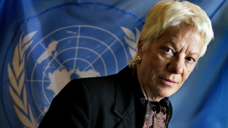 Κάρλα Ντε Πόντε: Οι ρωσικοί βομβαρδισμοί στη Συρία «είναι καλό πράγμα»