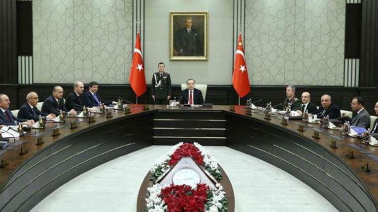 O Ερντογάν συγκαλεί έκτακτη σύσκεψη για πρόσφυγες και ασφάλεια