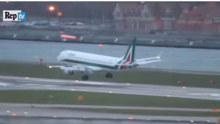 Τρόμος κατά την προσγείωση αεροσκάφους της Alitalia στο Λονδίνο -ΒΙΝΤΕΟ