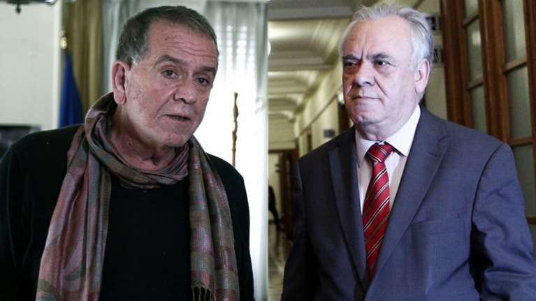 Τελεσίγραφα &amp; ομολογία υπουργών για κλείσιμο συνόρων