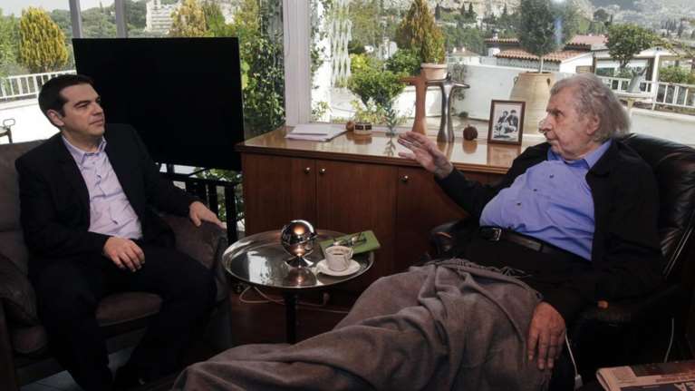 Μίκης Θεοδωράκης :Αρχιερέας της νεοφιλελεύθερης πολιτικής ο Τσίπρας