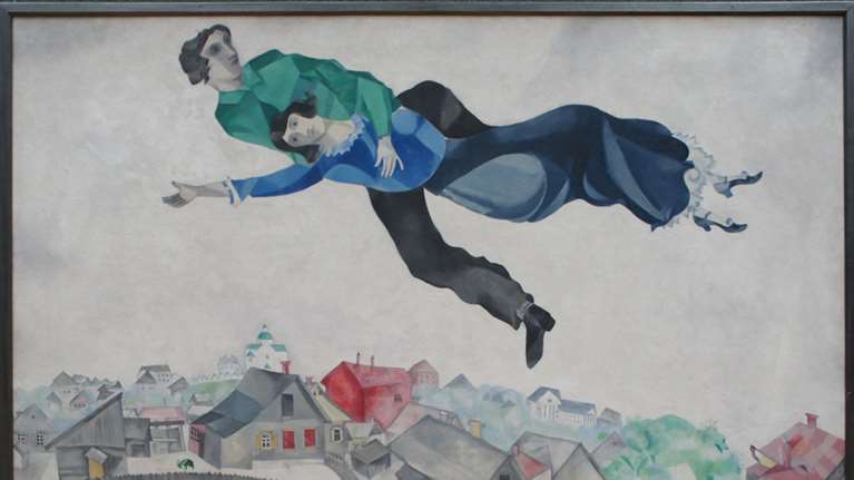 Αιώνιοι Εραστές στην τέχνη από τον Μαγκρίτ μέχρι τον Μπάνκσι