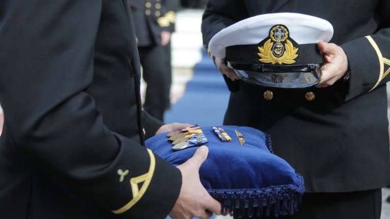 «Τελευταίο αντίο» στον ανθυπασπιστή του Αgusta