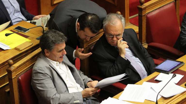 Σύσκεψη στο ΥΠΟΙΚ για τα έσοδα από κανάλια &amp; ΟΠΑΠ