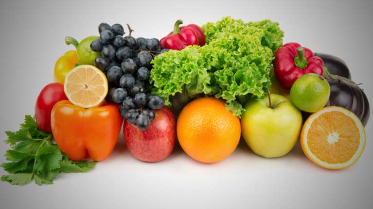 Η εξίσωση με τα φρούτα που έχει τρελάνει το Facebook