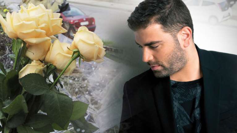 Σε λαϊκό προσκύνημα η σορός του Παντελή Παντελίδη