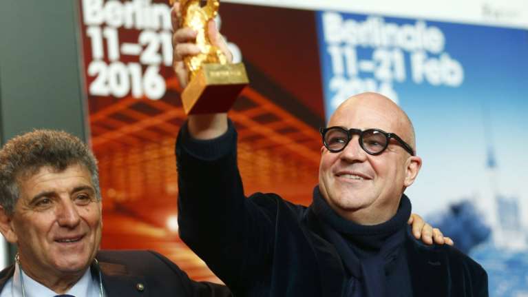 Σε ντοκιμαντέρ για την Λαμπεντούζα η Χρυσή Αρκτος