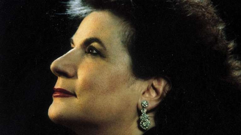 Ένα λεύκωμα για την Ελίζα Μαρέλι, το αηδόνι του ελαφρού τραγουδιού