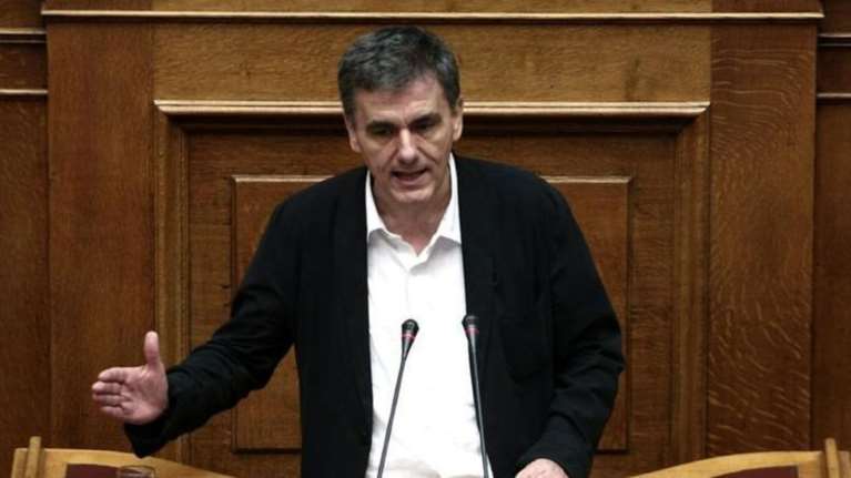 Ο Τσακαλώτος θέλει...εκπαιδευτική άδεια!