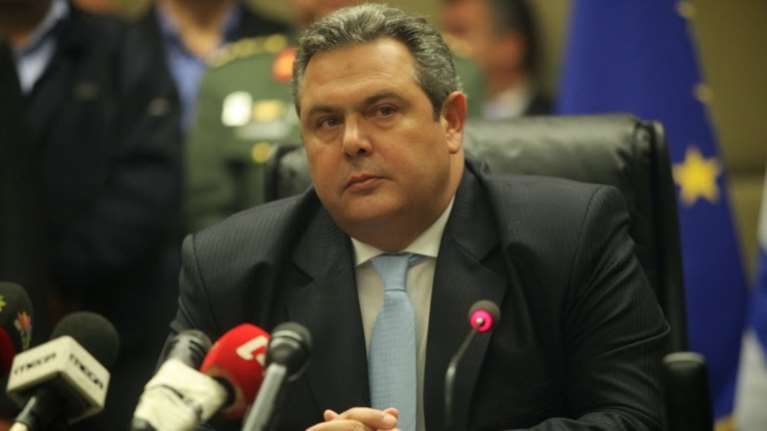 Τη Λήμνο και Λέρο «προσφέρει» στο ΝΑΤΟ ο Καμμένος για ανεφοδιασμό πλοίων