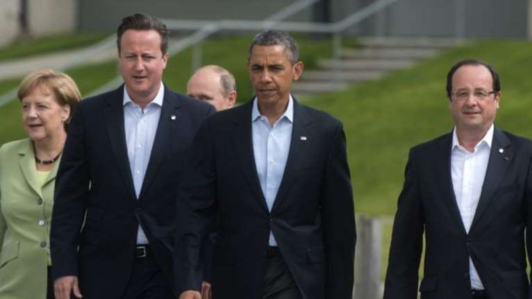 Τηλεδιάσκεψη Ομπάμα, Μέρκελ, Ολάντ, Κάμερον για το προσφυγικό