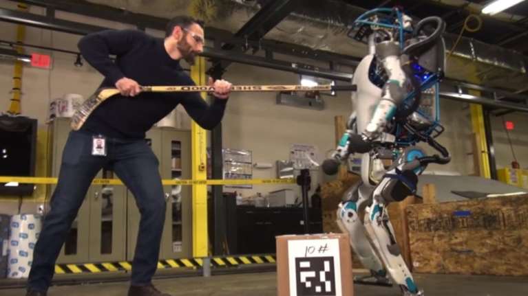 Atlas: Το νέο ανθρωποειδές ρομπότ που σοκάρει με τις κινήσεις του