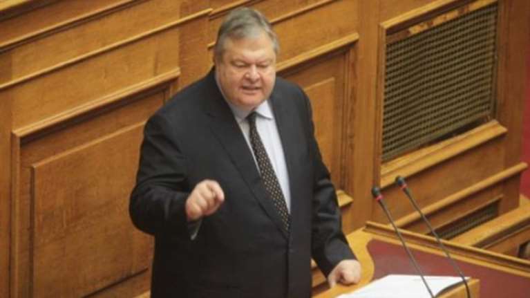 Πυρά Βενιζέλου, δικηγόρων κατά Θάνου για τη μήνυση