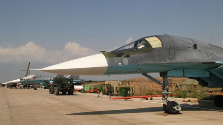 Η Ρωσία σταμάτησε τους βομβαρδισμούς στη Συρία