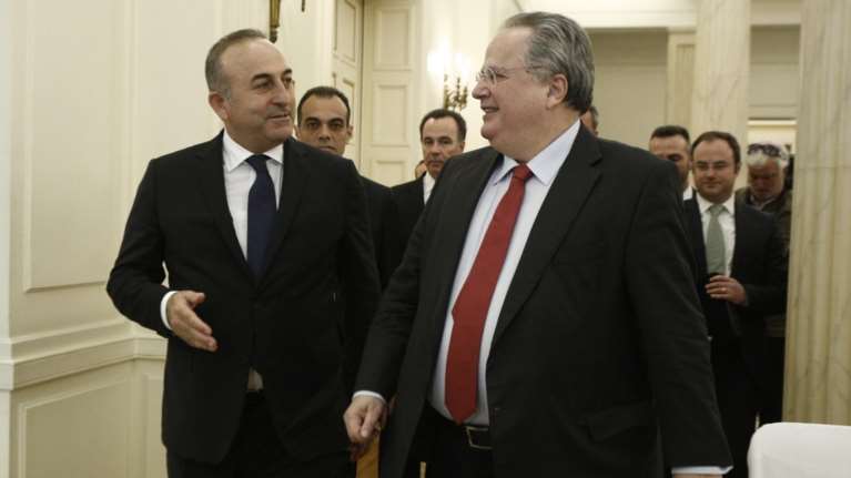 Τσαβούσογλου προς Κοτζιά: Σε θέματα διάσωσης δεν υπάρχει εθνική κυριαρχία