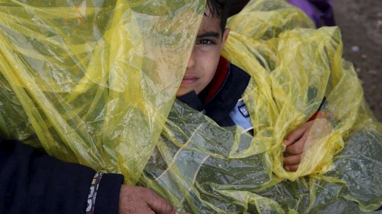 Ειδομένη: Οι ελπίδες πνίγονται μέσα στα λασπόνερα
