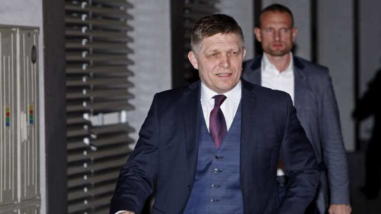 Σλοβακία: Πρώτος αλλά χωρίς αυτοδυναμία ο Φίτσο