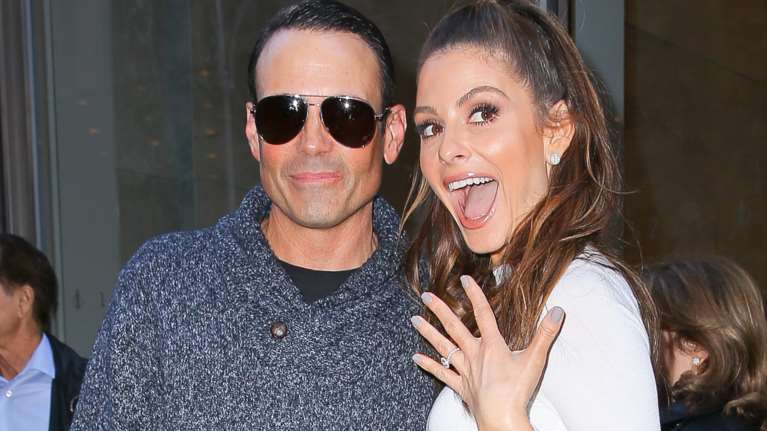 On air πρόταση γάμου για τη Μαρία Μενούνος μετά από 18 χρόνια δεσμού