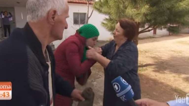 ARD: Οι Ελληνες που άνοιξαν το σπίτι τους στους πρόσφυγες της Ειδομένης