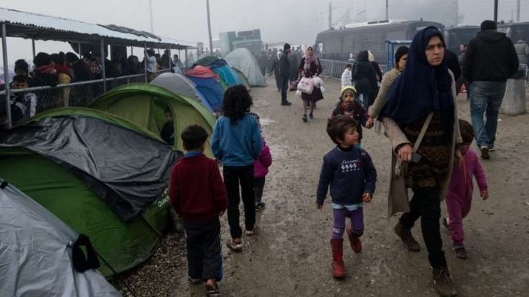 Ξεπέρασαν τους 40.000 οι εγκλωβισμένοι στην Ελλάδα