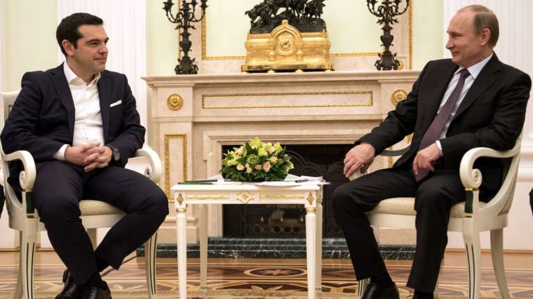 Τηλεφωνική επικοινωνία Τσίπρα-Πούτιν για προσφυγικό