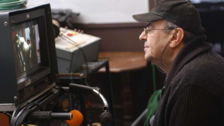 Κώστας Κουτσομύτης: Κάνω τηλεόραση για το λαό, όχι για τα μηχανάκια της AGB