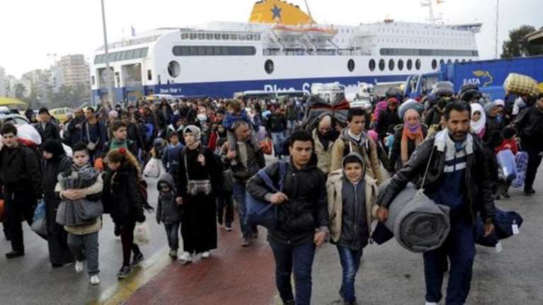 Συνεχίζεται το χάος στο λιμάνι του Πειραιά, νέες αφίξεις