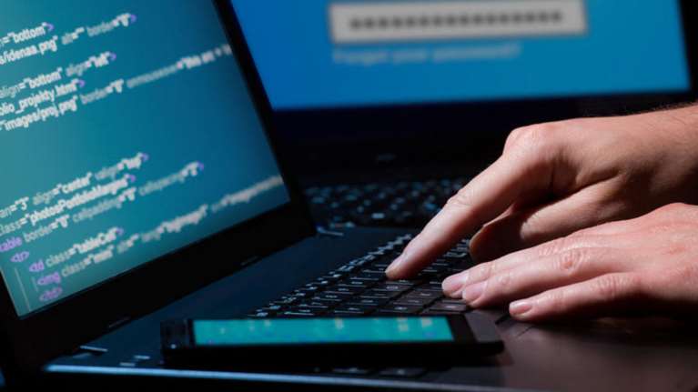 Ο ιός Locky ζητά «λύτρα» για να ξεκλειδώσει αρχεία Η/Υ