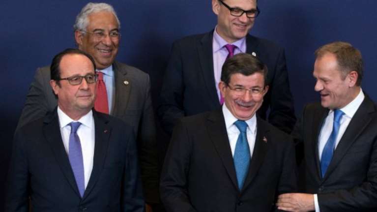 Οι αξιώσεις της Τουρκίας «τορπιλίζουν» τη συμφωνία