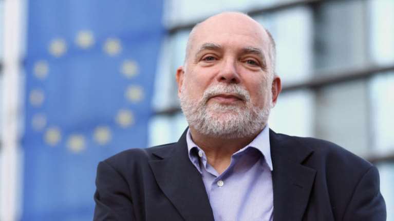 Βίζερ: Συμφωνία Ελλάδας - δανειστών έως αρχές Μαΐου και μείωση του χρέους