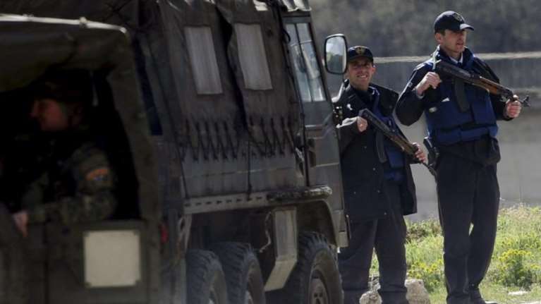 30 δημοσιογράφους &amp;  ακτιβιστές συνέλαβε η ΠΓΔΜ