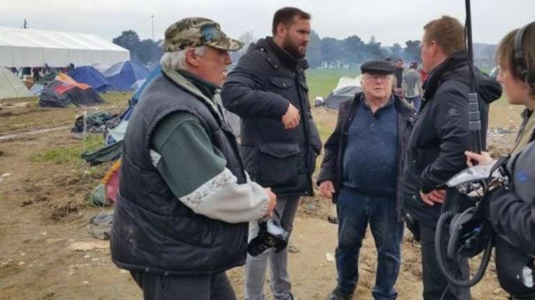 Bild: Γερμανός υπουργός «πίσω» από το φυλλάδιο στην Ειδομένη!