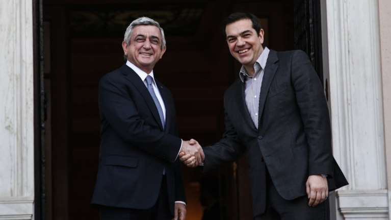 Έκκληση Τσίπρα στους πρόσφυγες να πάνε σε κέντρα φιλοξενίας