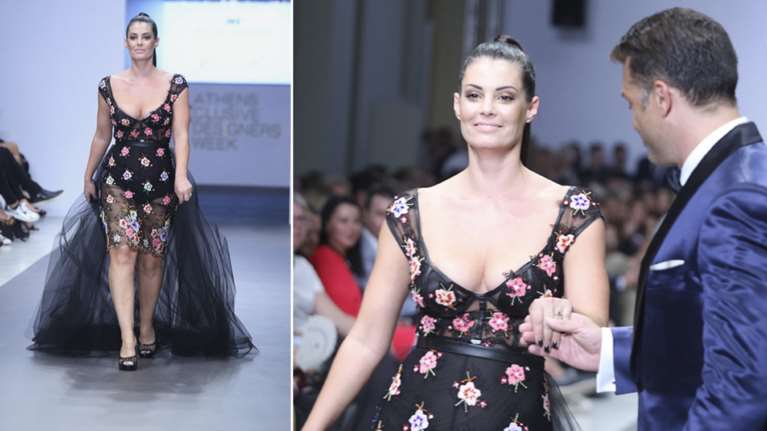 Οι καμπύλες της Μαρίας Κορινθίου έκλεψαν την παράσταση στην Εβδομάδα Μόδας